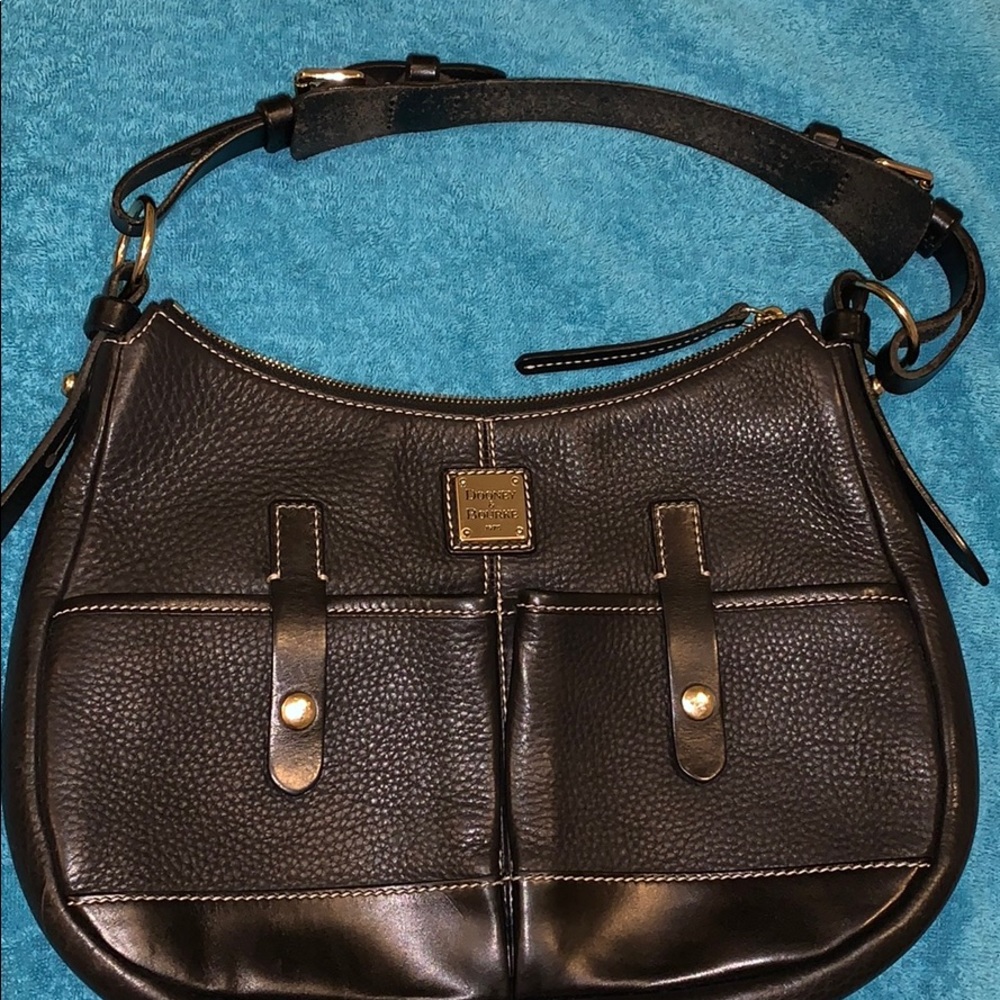 Dooney and Bourke Black Leather Purse w/ Dust Bag